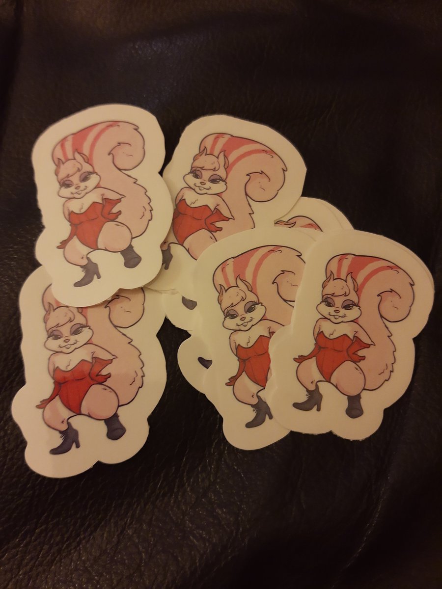 wackyracky1's tweet photo. Look what arrived today.
These aren't stickers!!
They are temp #tattoos!!
#squirrel #wackythoughts #StonerFam https://t.co/4xXb9uxsHU