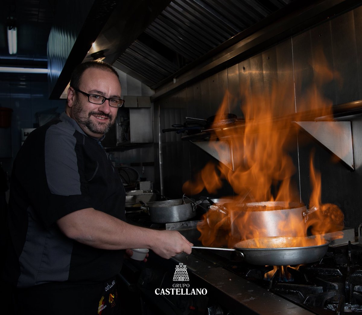 Hagas lo que hagas, hazlo con calidad. La calidad es nuestra mejor garantía, lo mejor que podemos brindarle a nuestros comensales. 

🗓Busca mesa disponible y reserva en línea dando click en: ibit.ly/CyCZ

#ComidaEspañola #Restaurantes #Calidad #Comensal #Gastronomia