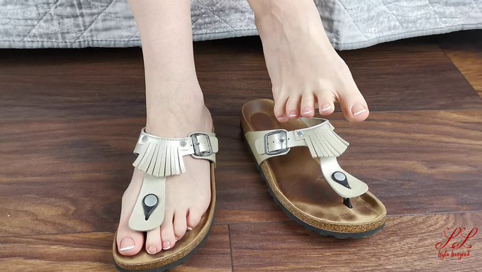 I love the way my Birkenstocks feel on my feet. So much that I even had to make a video talking about<a href="/tag/love"class="tags"><span>#love</span></a><a href="/tag/feet"class="tags"><span>#feet</span></a><a href="/tag/pornhub"class="tags"><span>#pornhub</span></a><a href="/tag/dirtytalk"class="tags"><span>#dirtytalk</span></a><a href="/tag/tease"class="tags"><span>#tease</span></a><a href="/tag/manyvids"class="tags"><span>#manyvids</span></a>