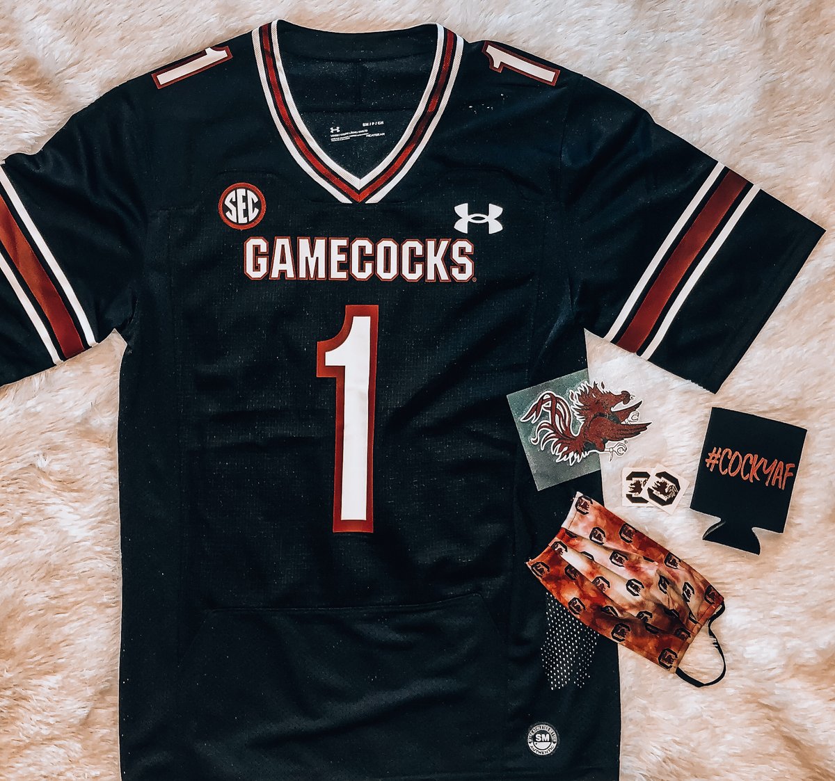 Barefoot Columbia tweet media