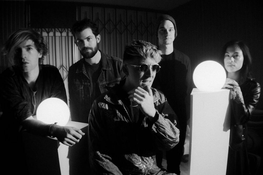 Premiere &amp; Interview: Straddling Childhood &amp; Adulthood, EMÆL @emaelcloud Debut “3/4 In” off forthcoming LP -- watch the video for “3/4 In,” a labyrinthine production that reflects the haze of confusion facing millennials today. 

More on GRIMYGOODS.c… instagr.am/p/CGQupNpJz26/