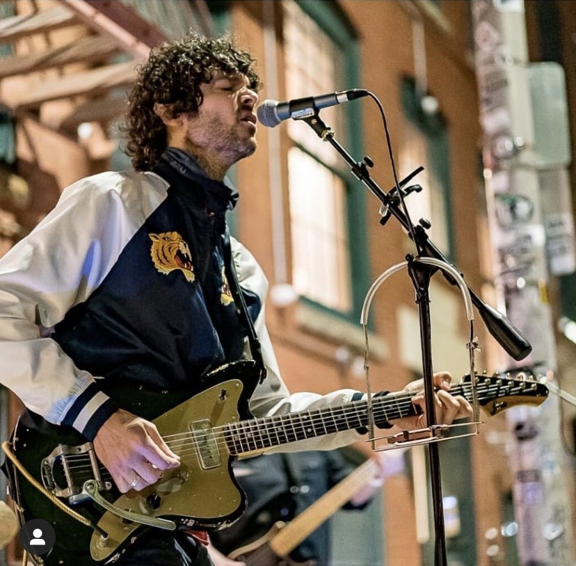 AskewProv's tweet photo. What a great weekend!! Three great shows with #vikingjesus #jetscantland @Charlie_Horsie @willdailey #johnallmarkjazzorchestra Thank you to everyone who came out!!🙏❤️🤘 photo of #willdailey by @WhatsUpNewp https://t.co/9zKm6QzMl8