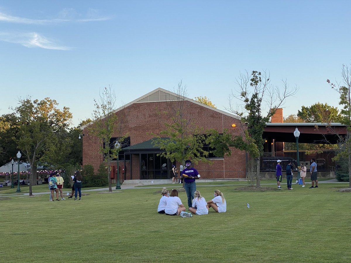 TarletonState's tweet photo. The Silver Bugle Hunt is on! It may look different this year, but the tradition is still strong! Stay tuned to see which teams wins! #TexanSpiritWeek #TarletonState https://t.co/ItKQfKbDhp