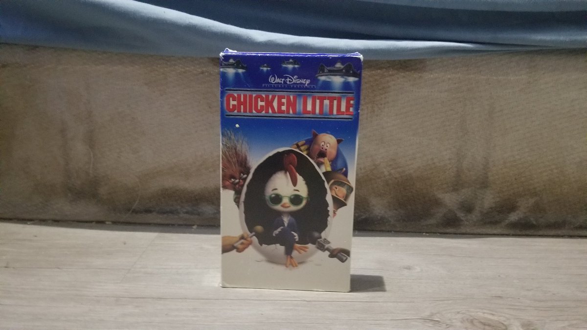 Chicken Little (4/5)