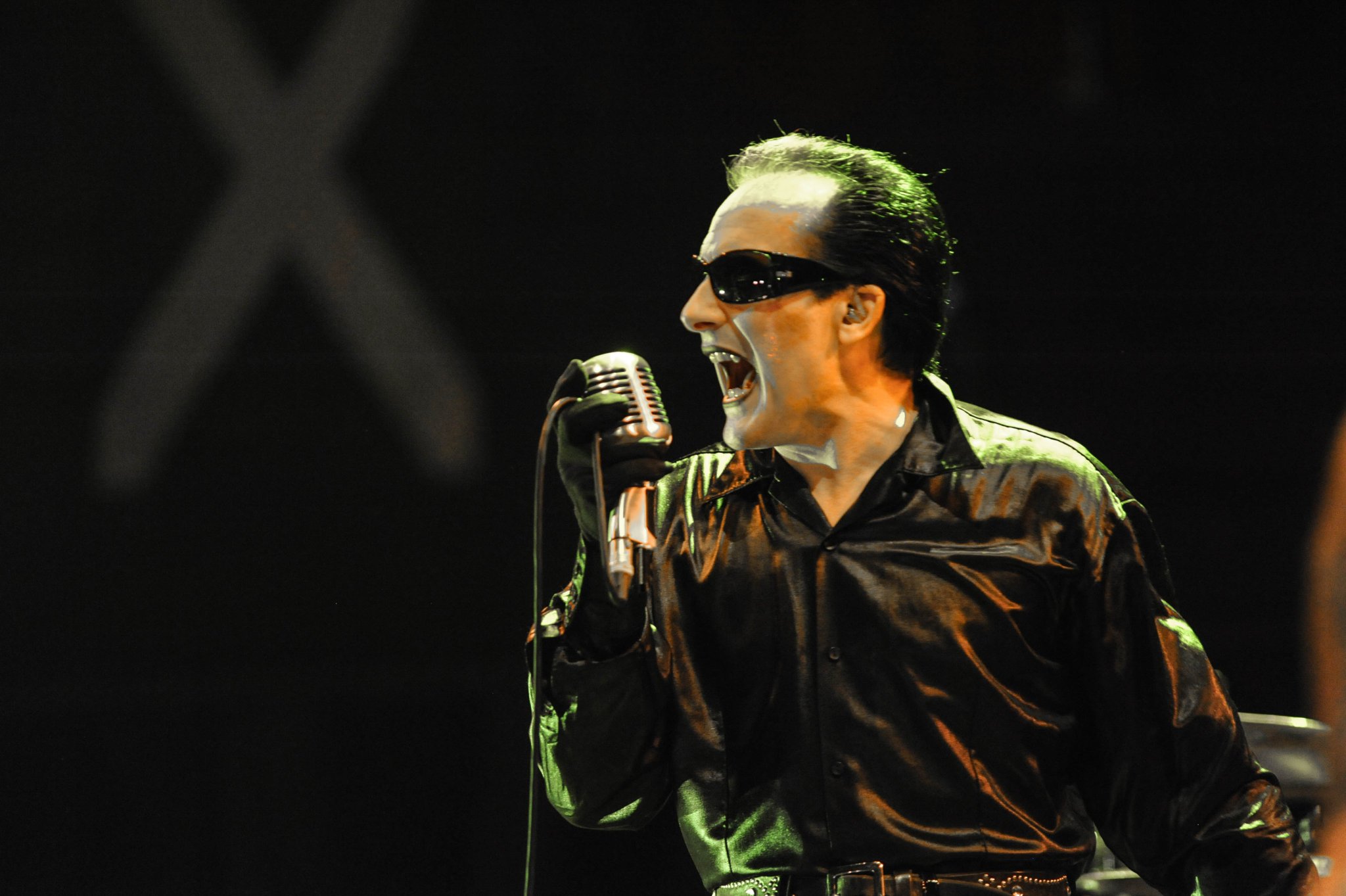 Happy birthday David Vanian of 