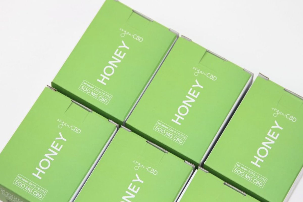Custom @greenboxrobotics #cbd #honeyjar packaging from <a href="/organiCBDco/">organiCBD</a> 🍯 🤖 💚 🌱 #greenboxcbd #modernwellness #cbdrobot