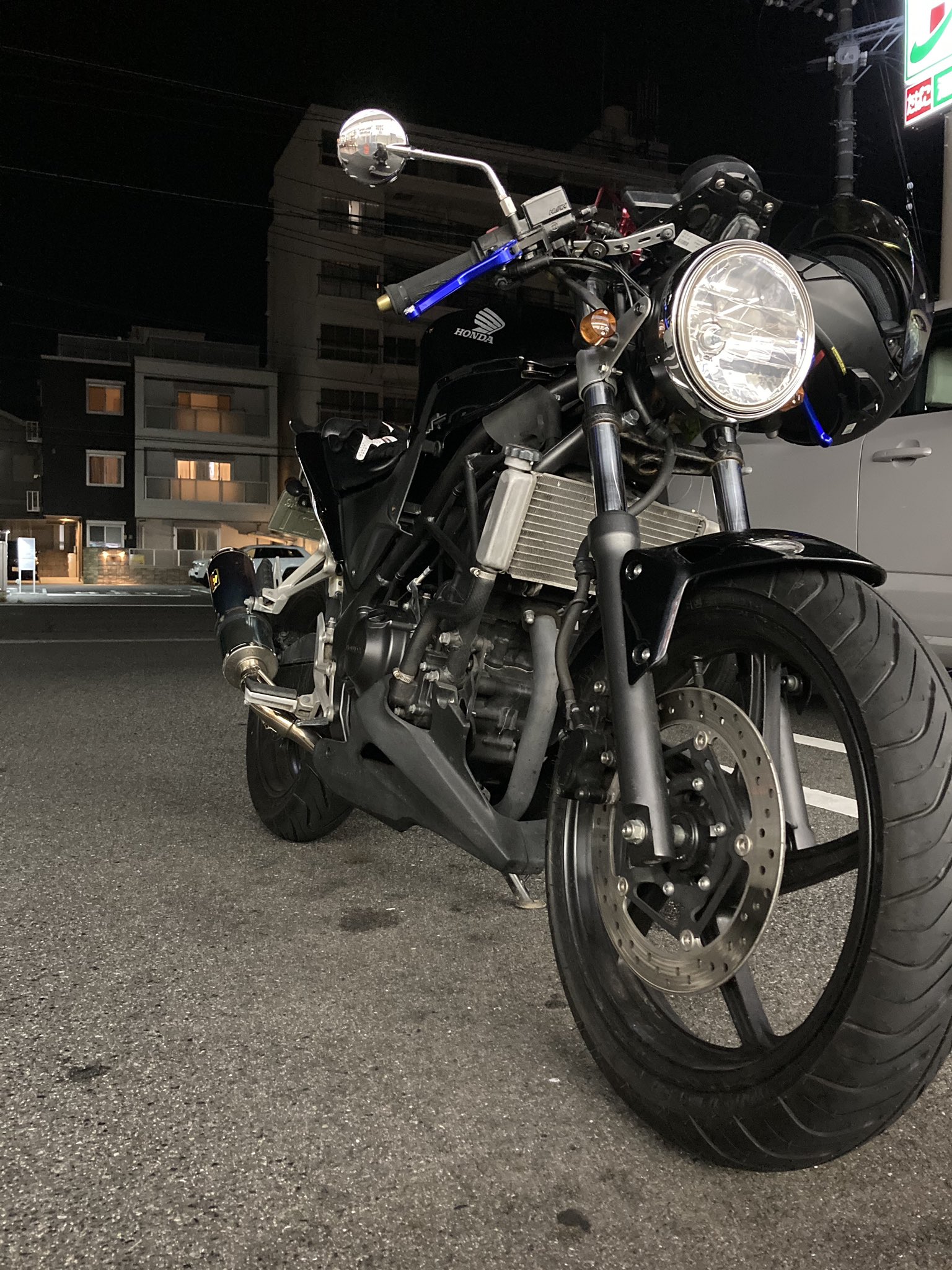 しょ ハンドルの位置なおしたい Cbr250r ネイキッド仕様 カウル買うお金ない ぴえんこえてひいん T Co Gl15c5on34 Twitter