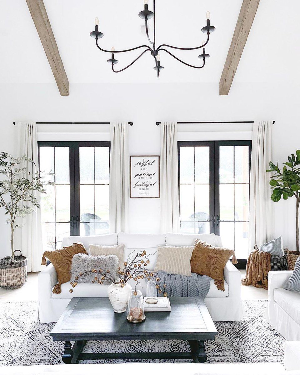 It’s curl-up-and-cuddle season over at @ our_sweet_haven’s Montana Farmhouse! We love all the cozy textures she layered into her bright and airy living room 💛 https://t.co/4NvvgeQPUw #mypotterybarn https://t.co/UYG6g7QHzL