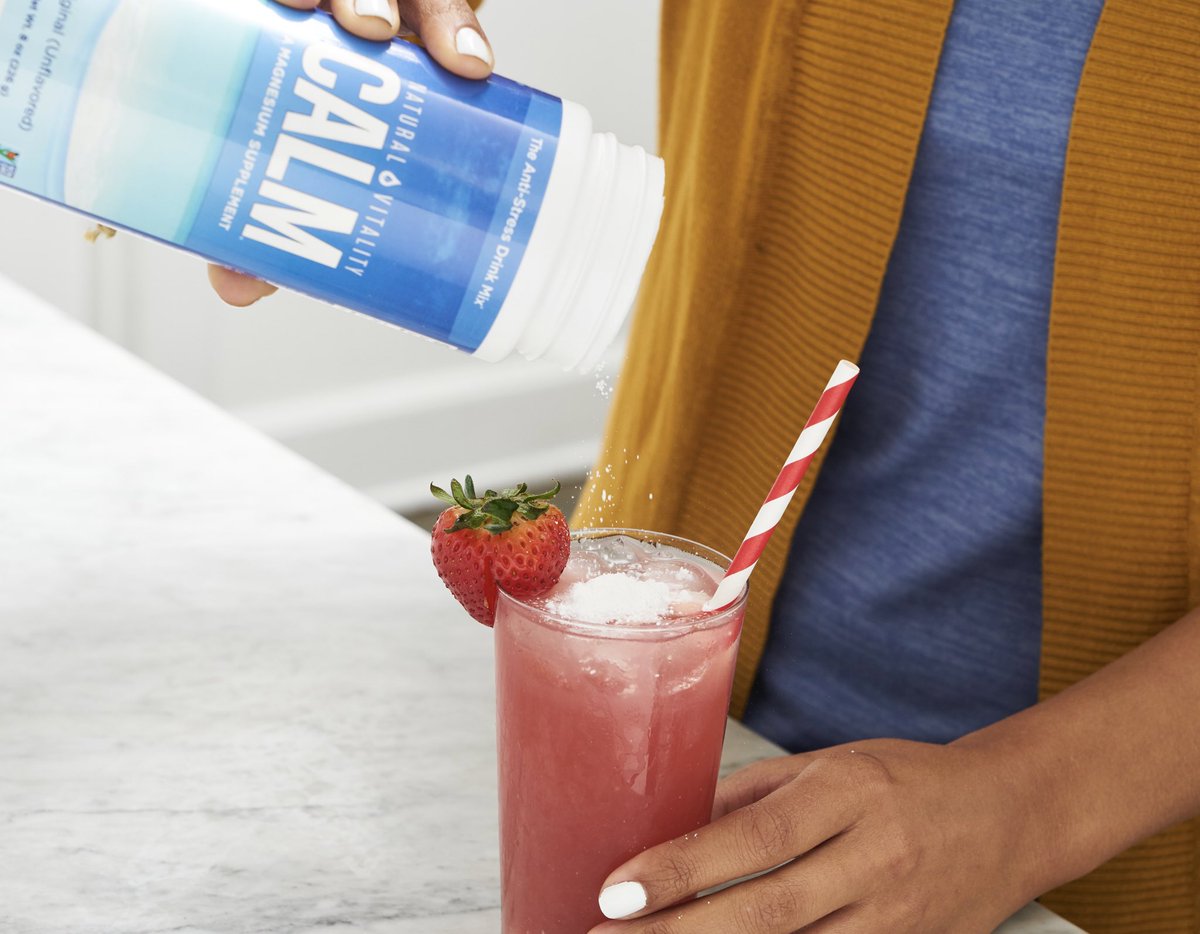 naturalvitality's tweet photo. What’s your favorite drink to mix CALM into? #experiencecalm https://t.co/ndh31s7GrB