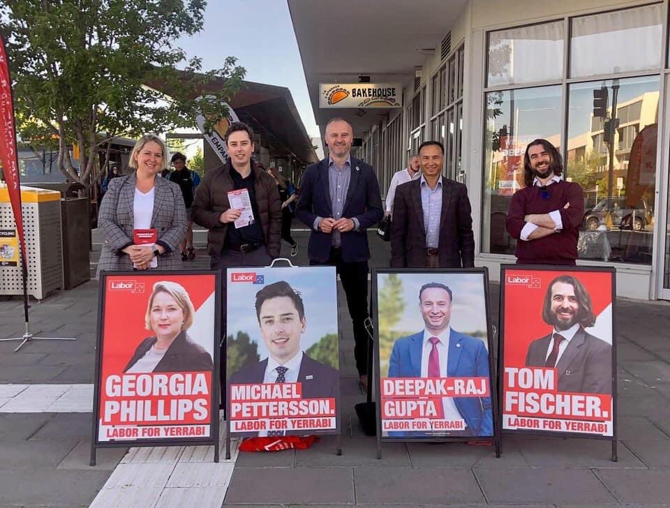 It’s been a fabulous morning in #Gungahlin with <a href="/ABarrMLA/">Archived</a> ACT Chief Minister and the #Labor team. 

Only 4 days to re-elect an Andrew Barr ACT Government. 🗳