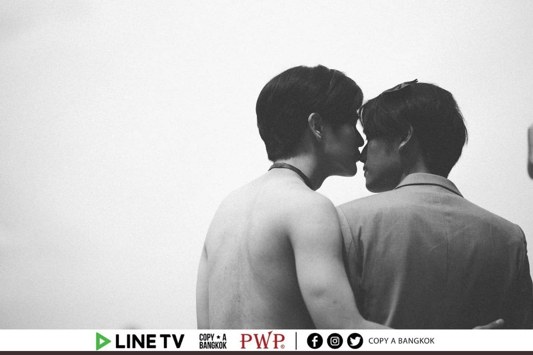 tinesboobiesx's tweet photo. Piango un po' di più ogni minuto sapendo che oggi finirà tutto🤧
#YYYมันส์ฟินนะ #YYYep3 https://t.co/0OIjBs8u7s