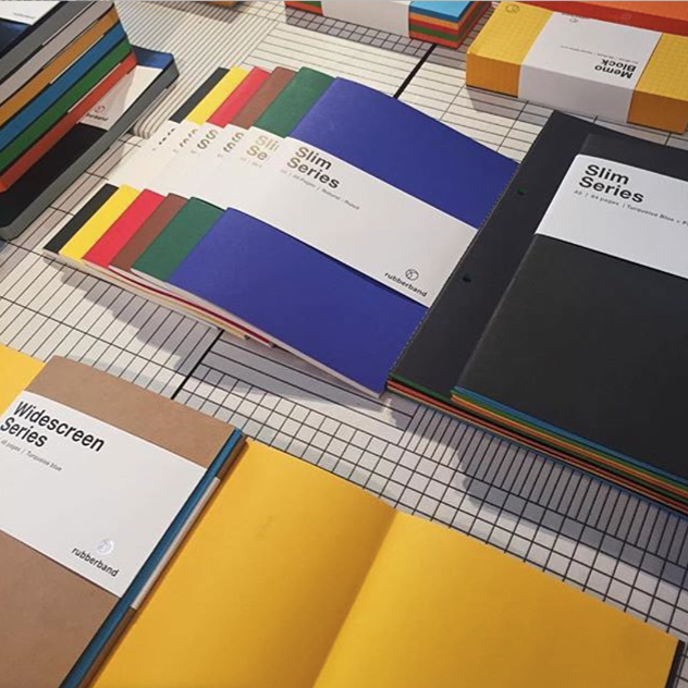 #brandswelove This genius bag brings out the ultimate #mariekondo in us! 
Under the creative direction of <a href="/ItsAjayShah/">Ajay Shah</a>  &amp; <a href="/ASDSwow/">Ajay Shah Design Studio</a> , <a href="/rubberband_kit/">Rubberband Products</a>  is dedicated to creating progressive and design-led stationery, products &amp; accessories for the modern world.
#freshdesign