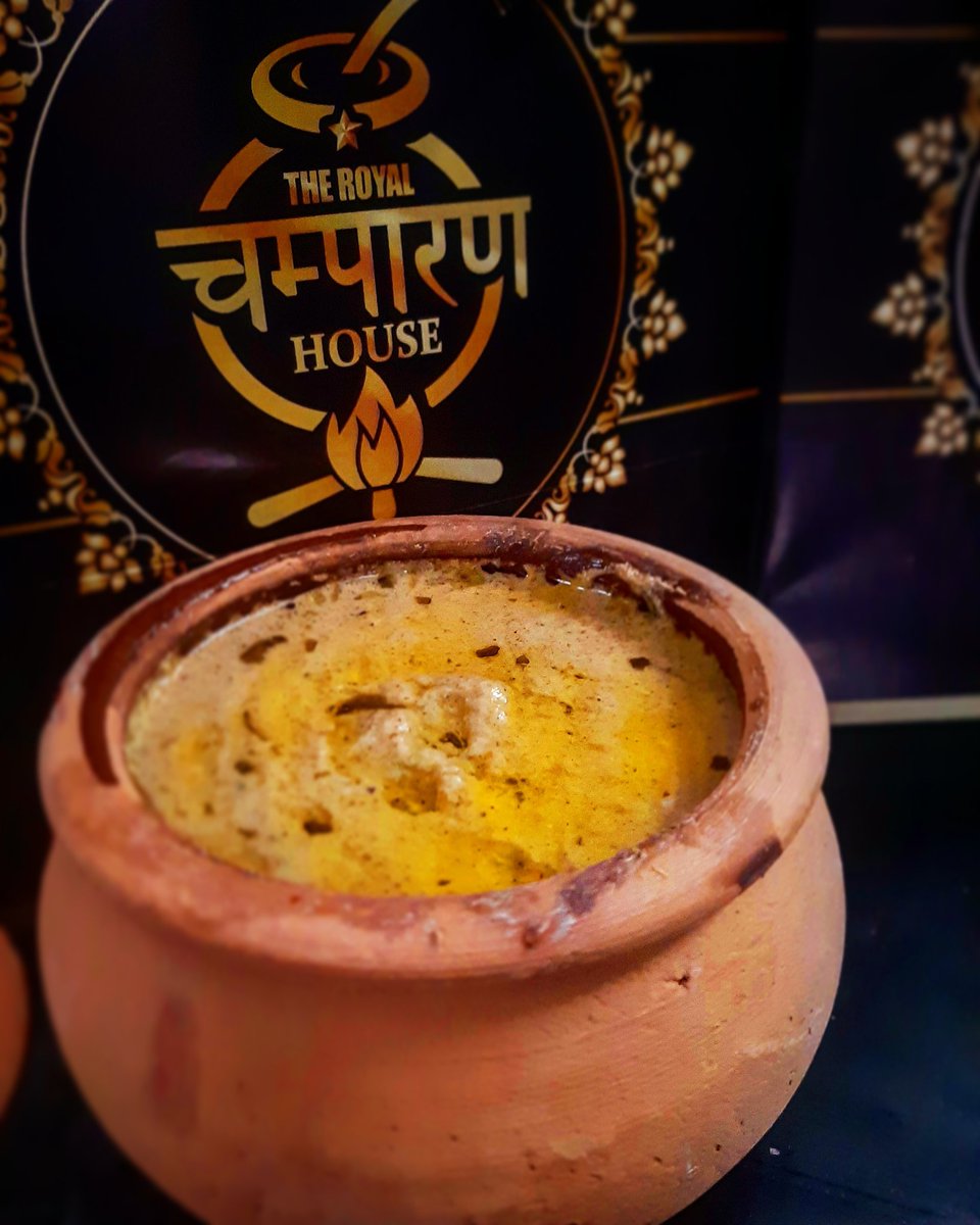 ChamparanThe's tweet photo. Matka paneer ? Anyone ? 🍴🛎🙃.
.
. 
.
.
#Pune #foodies #matkapaneer #punekars 
@PuneFoodAlerts  @Punekars_  @bhurtya @punedaily  @TOIPune @PuneFoodSpot @PuneReviews @Pune24x7  @connectpune  @punekar https://t.co/5U9IS4qfJv