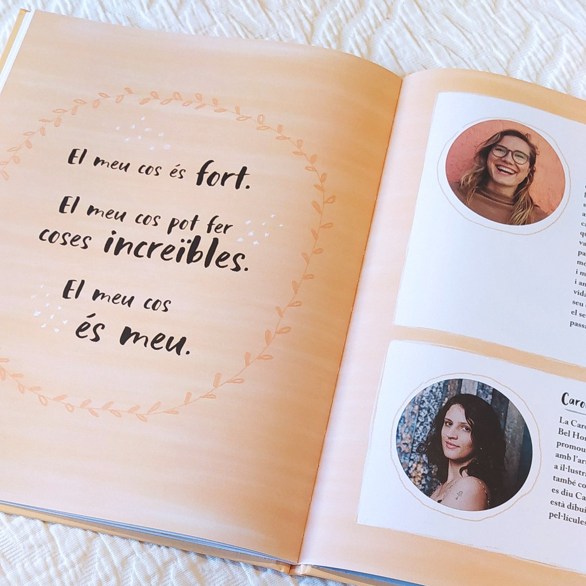 bindi_books's tweet photo. Estima el teu cos
Un llibre creat per la
#JessicaSanders, il·lustrat per la #CarolRossetti i traduït al català per la @bel_olid
.
A partir de 8/9 anys.
A la venta el 14 d’octubre!
https://t.co/iDz3N0AU43
#estimaelteucos https://t.co/zBedsS32nW