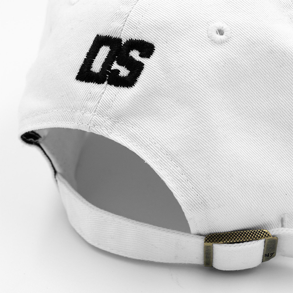 daubsupplymx's tweet photo. DAUB SUPPLY X ‘47 DISPONIBLE EN https://t.co/YQo7c1ORWz PIEZAS LIMITADAS. https://t.co/P0JNclVZE7