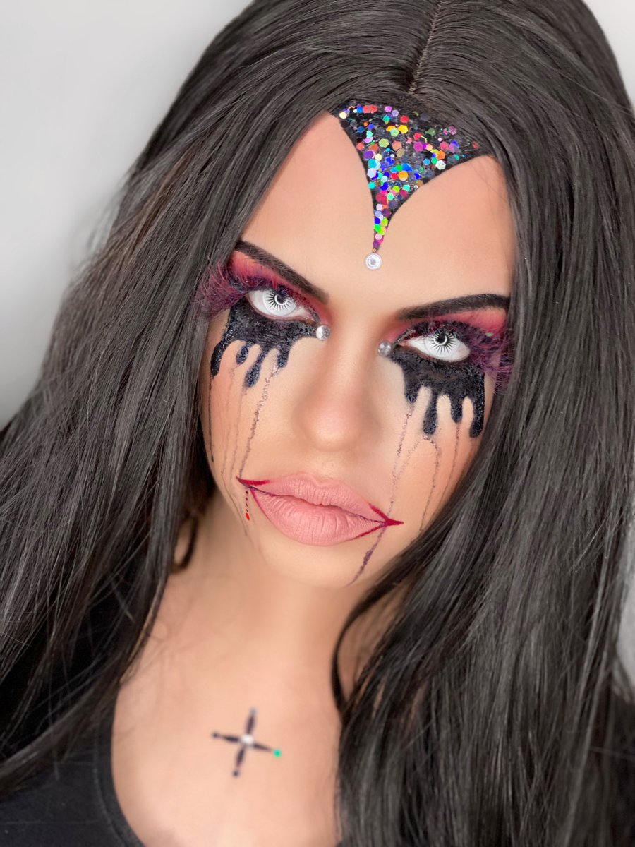 I glam to if looks could kill 

<a href="/KillerQueens_/">Killer Queens Cosmetics</a> 
<a href="/killstar/">KILLSTAR</a> inspo face chart
<a href="/RainbowStation/">The Rainbow Station</a> 
@Peachyqueengirl 
<a href="/ilmakiage/">IL MAKIAGE</a> 
@tatcha_v 
<a href="/BenefitBeauty/">Benefit Cosmetics US</a> 
<a href="/LuxieBeauty/">Luxie Beauty</a> 
<a href="/LauraGeller/">Laura Geller Beauty</a> 
<a href="/laushandco/">laushandco</a>