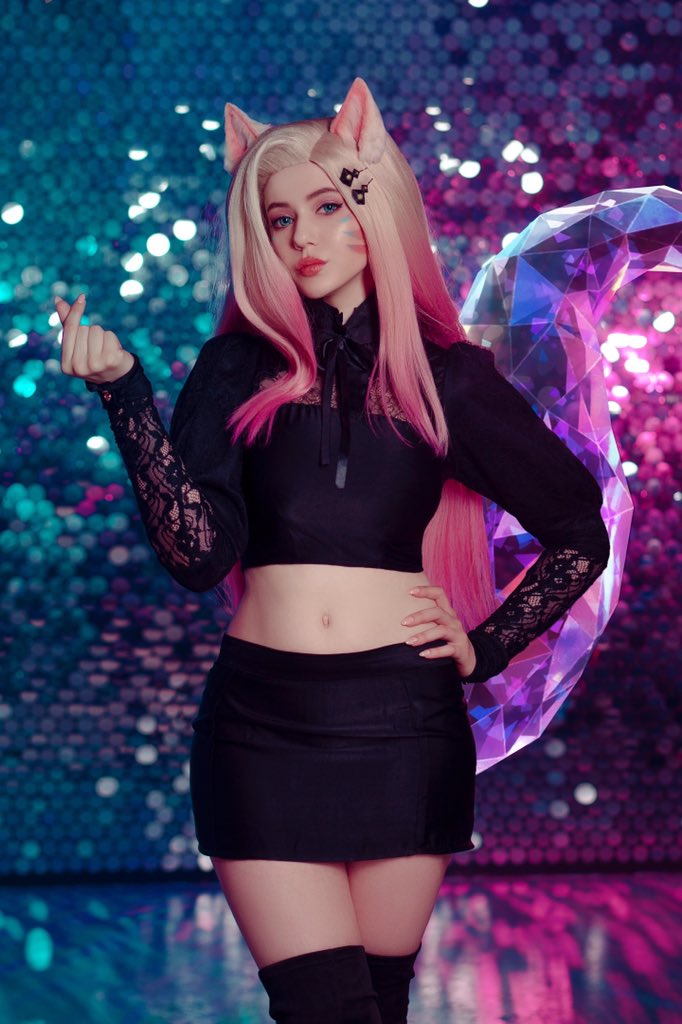 Sorry for the bad news sorry I’m so bad
Only took a minute for me to get what you had 💋🔥

I'm really looking forward to the MV and the full KDA album! Thanks a lot @KDA_MUSIC 💗

And my Ahri cosplay is here! 

#cosplay #kda #ahri https://t.co/GFpBTZYeRH