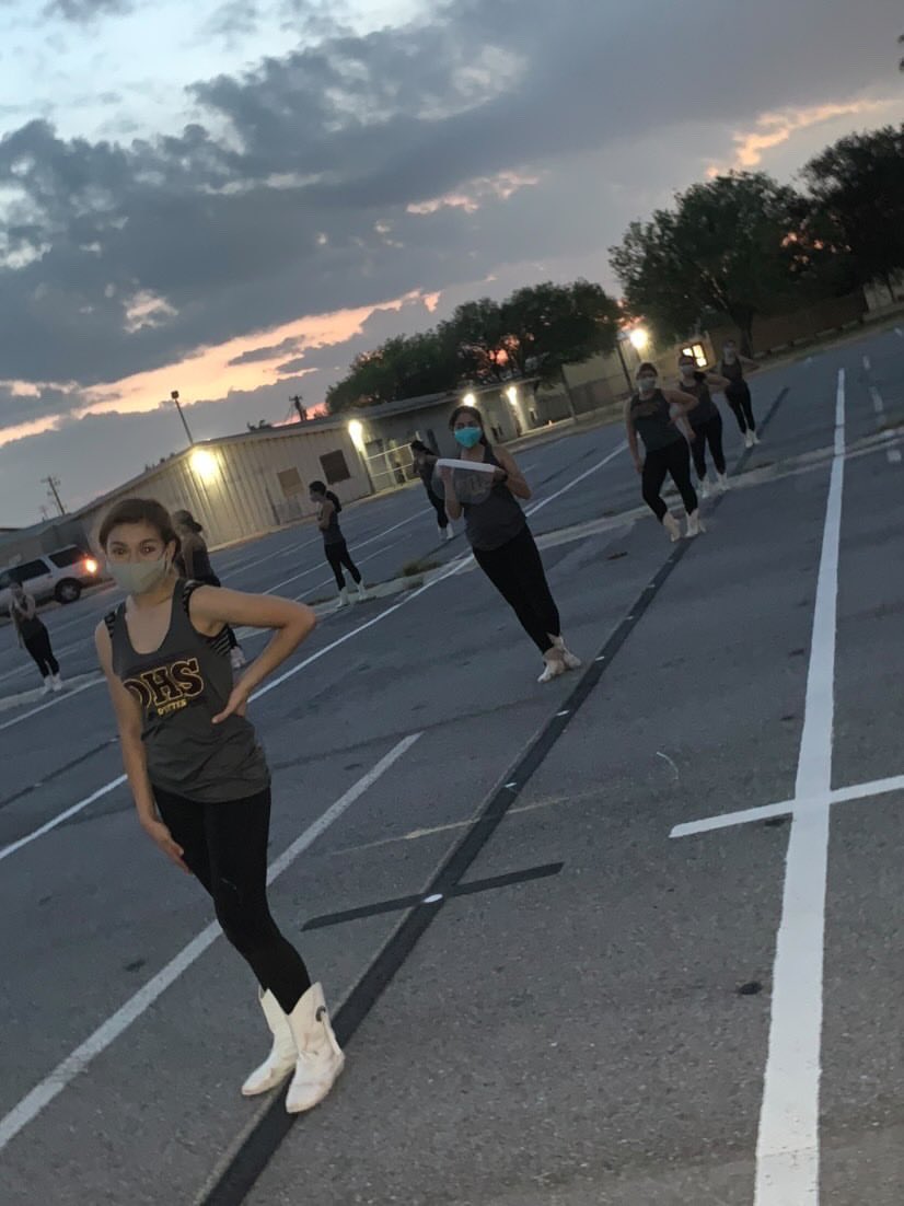 d_ettes's tweet photo. The D’ettes are officially back at practice, while keeping our distance!💗 First practice:COMPLETE✅ https://t.co/I6iFD0v5s2