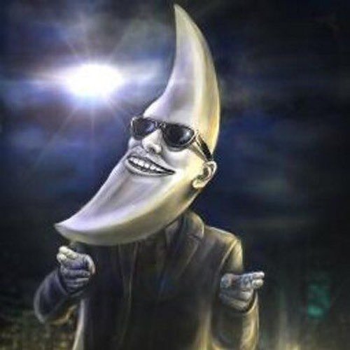 HeatGentrified's tweet image. Look like moon man