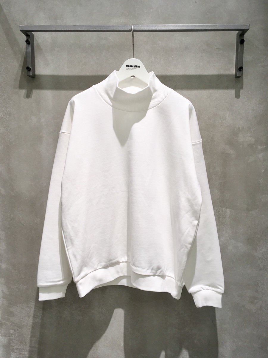 MT_OSAKA_'s tweet image. 〈monkey time〉
" FRCH/TRY HI NECK "
上質な裏毛素材のフレンチテリーを用いたハイネック型スウェットです。
首周りの高さに対してボリュームを抑えたクリーンな仕様となっております。

13,200円(tax in)
#monkeytimejp