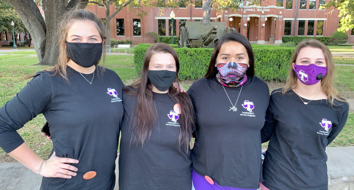 LathesTowns's tweet photo. Great Job @AmbassadorsTSU hosting a successful 2020 Silver Bugle Hunt! #TexanSpiritWeek #RollTexans #TarletonTradition #BleedPurple #OnYeTarleton https://t.co/SupLMHHmTO