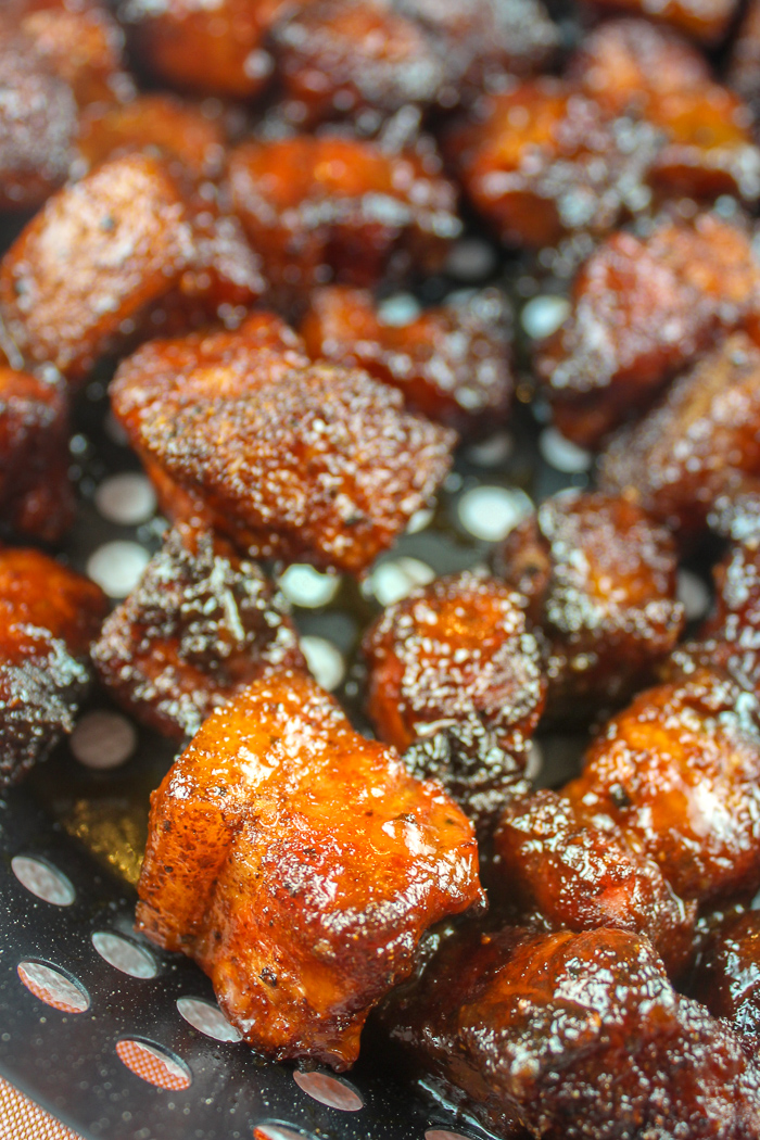 Pork Belly Bites are little nubs of heaven!!!! You have to try them! #WisconsinPork #USApork #ad thefoodhussy.com/smoked-pork-be…