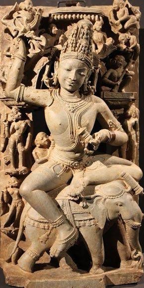 Once, Garuda’s mother Vinta was tricked into being a slave to her sister Kadru and her offspring, the Nagas. To free her, the Nagas demanded of Amrit, kept in Indra’s custody. When Indra saw that Amrit was being stolen, he discharged his weapon Vajra towards Garuda.