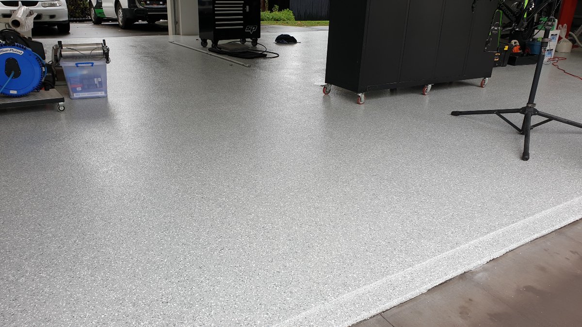 With our range of Epoxy products, your garage or floor could look as good as this one.

Our team have a wealth of experience. Not only do they know the products back to front, they have had years of experience installing the products.

#epoxyflooringsuppliers
#Epoxy2UAustralia