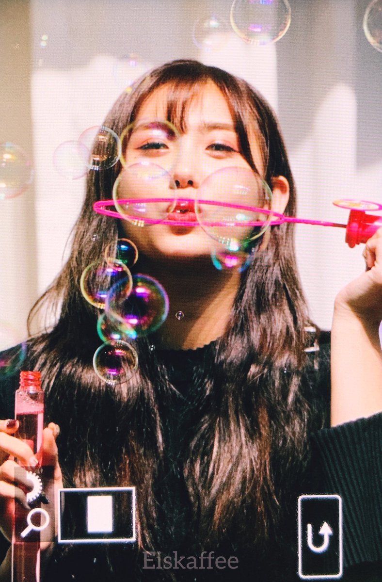 10000000000000/10 bcuz idols with bubbles>>>>>