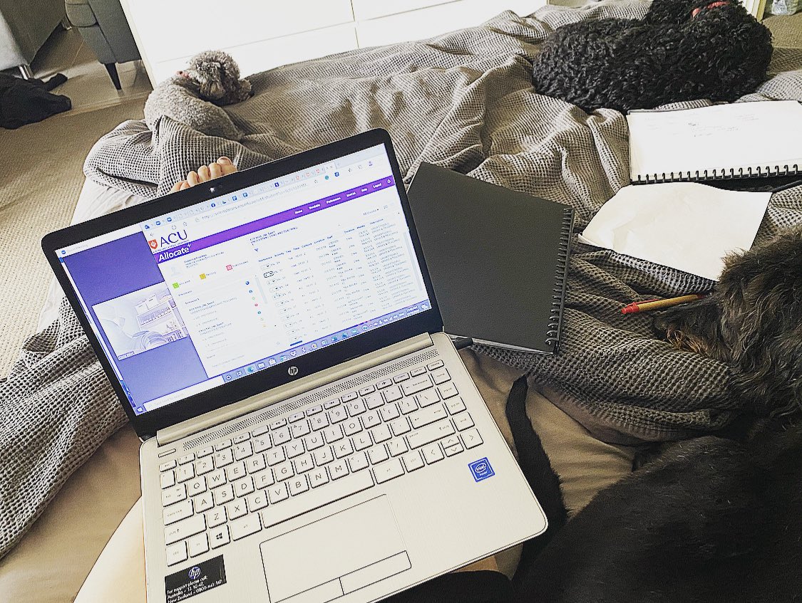 bec_rou's tweet photo. Getting my timetable sorted for 2021! #comm140bris #acuedu_p ⁦@tracy_sleeman⁩ https://t.co/NNQ7QwmEkK