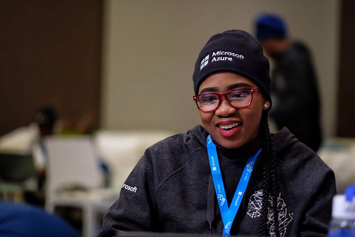4otune's tweet photo. Happy birthday to the awesome 😎 cool babes we Social media @Fikile888. It has been a please working with you and seeing you grow

Have an amazing day https://t.co/0SLUMWNYLC