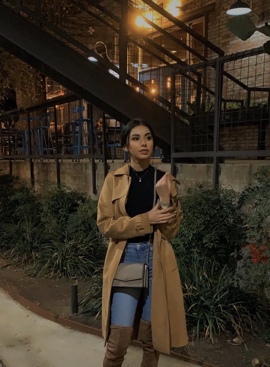 rinaactually_'s tweet image. imagine dating HER