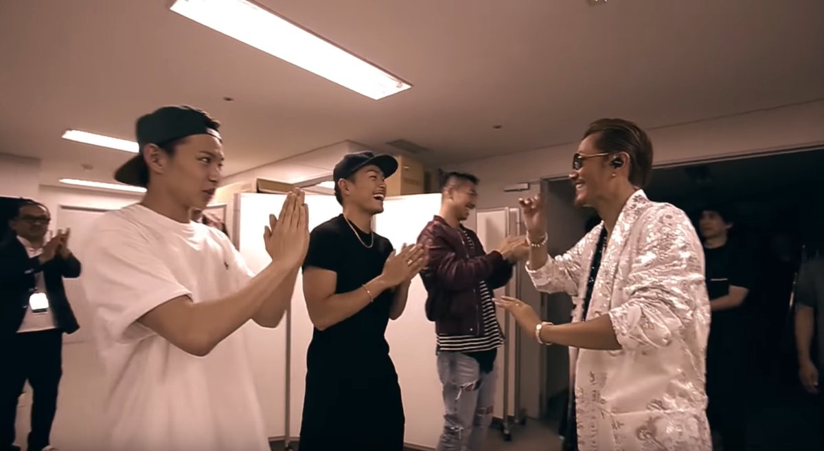 Exile 最新ニュース 動画 Exile Atsushi New Album 40 Forty 収録映像公開 40歳記念フィルム 光影 Light And Shadow Teaser T Co W5q3trwcxj Life 3 Live Tour 16 It S Show Time Document 期間限定公開 T Co