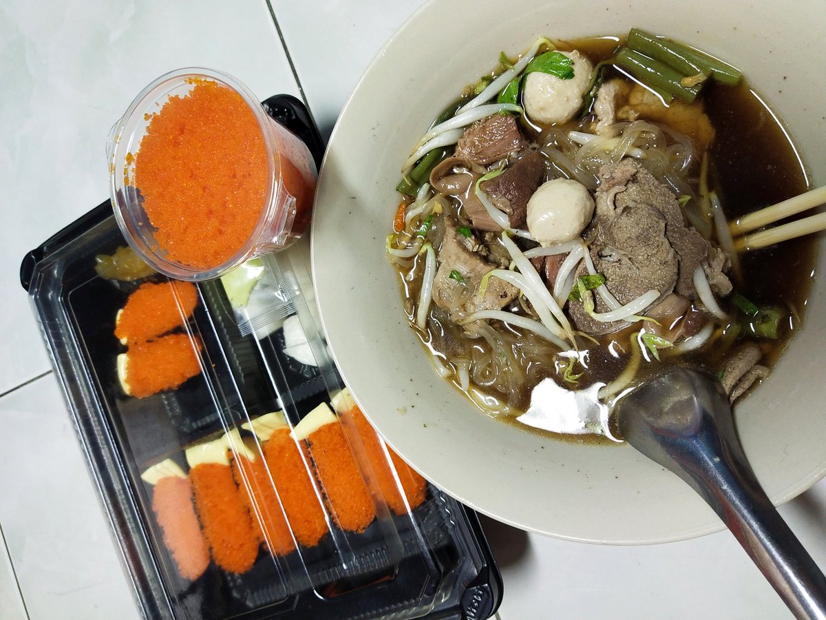 เสือ tweet media