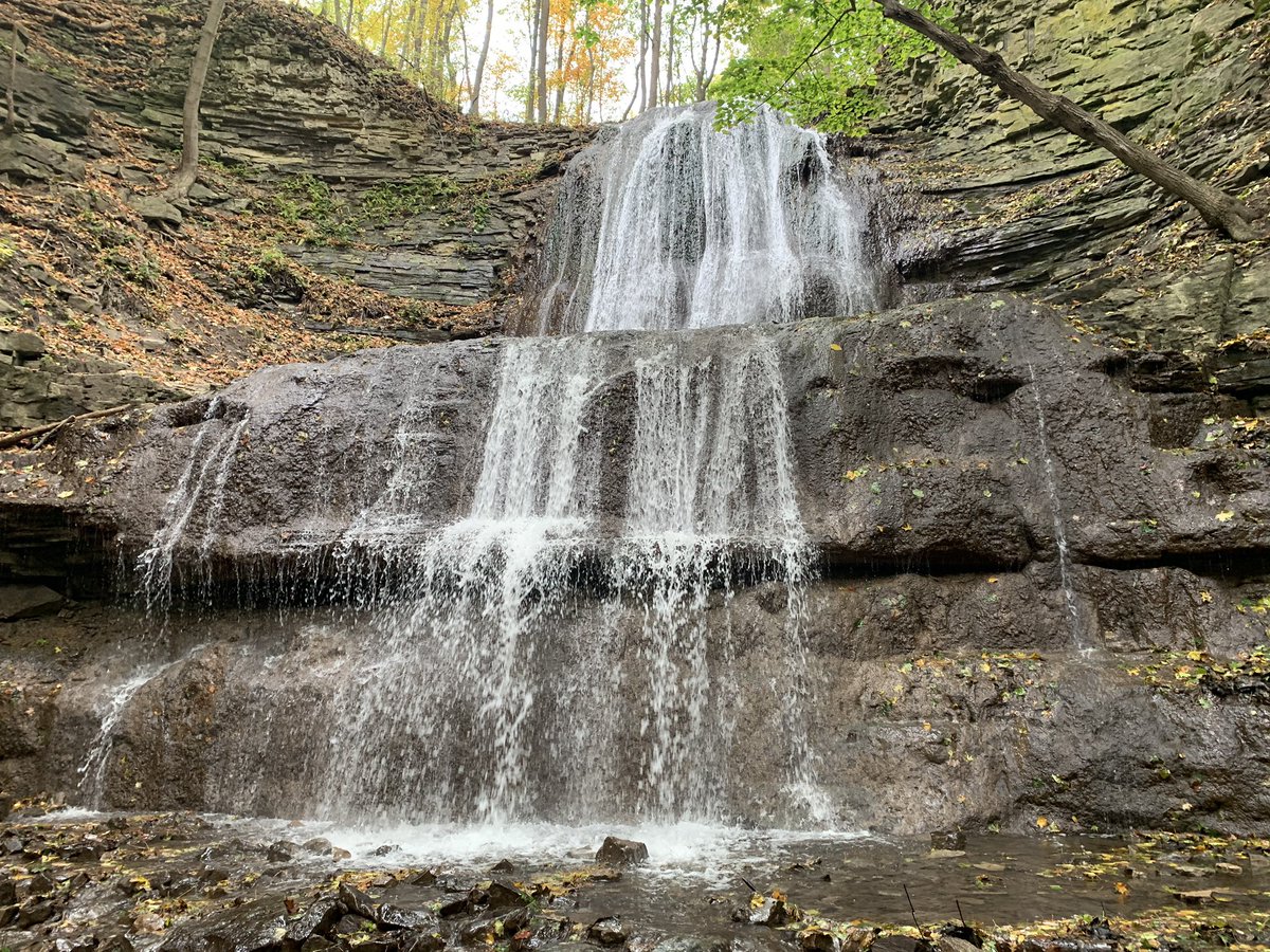 kingof416's tweet photo. @OntarioTravel @HeartofOntario #ShermanFalls in #HamOnt is ๐คฉ! #DiscoverON #HWAD #MyHamilton https://t.co/bHWWxrDSwl