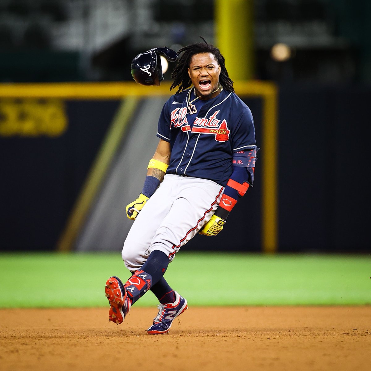 MLB's tweet photo. This how you feel, Braves fans? 😤 https://t.co/fzfr5vGQFk