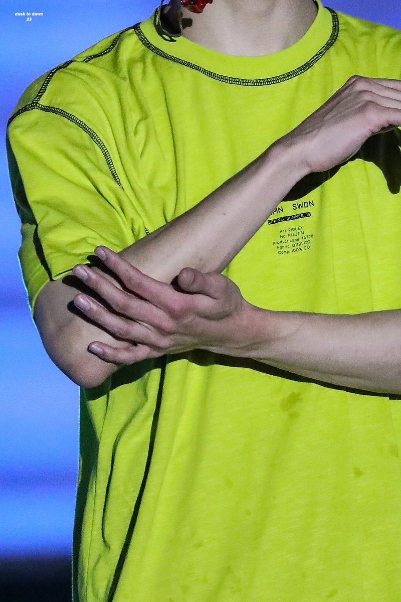jeno's hands: a thread
