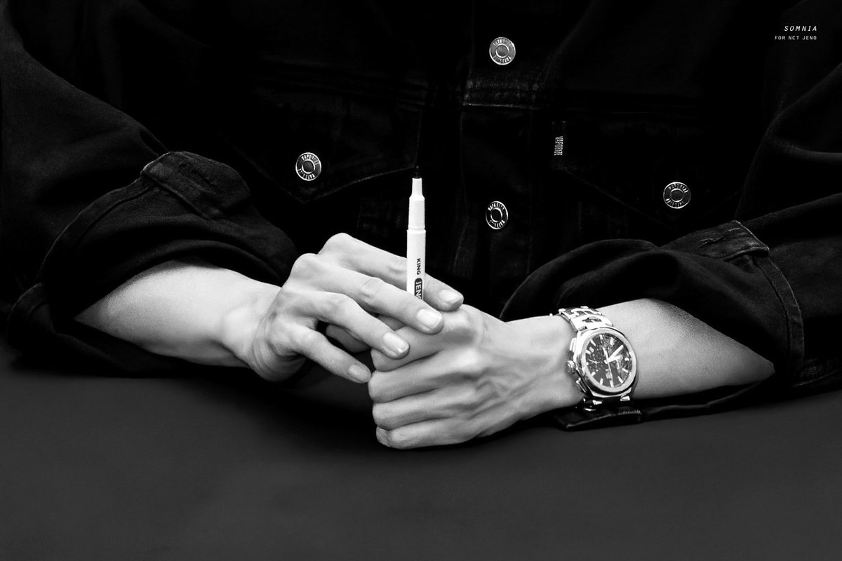 jeno's hands: a thread