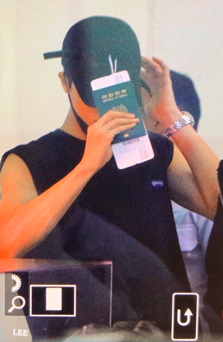 jeno's hands: a thread