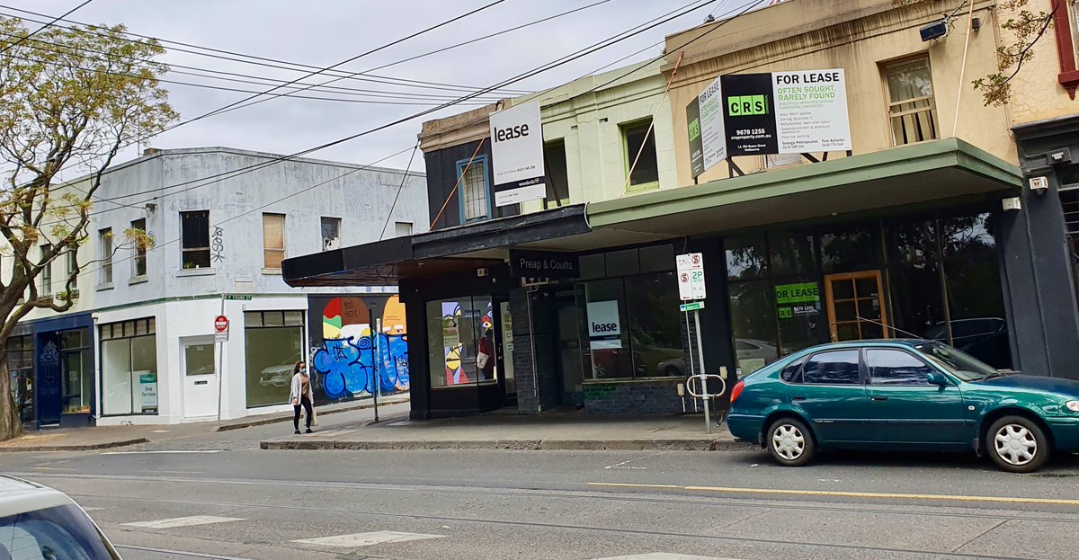There were a lot more For Lease signs, I won& #39;t post them all. Down on Gertrude Street though I found a quadrella. Four in a row.   #ausecon   #ausbiz