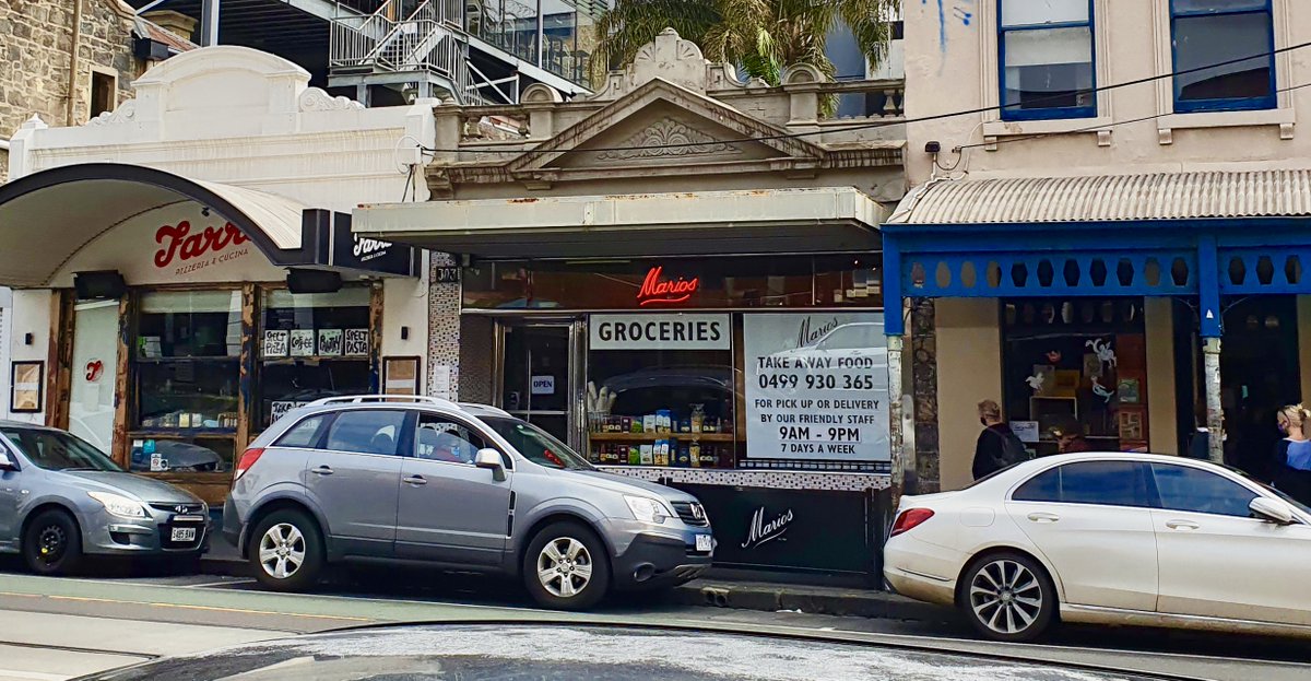 I found 30 shops for lease in 1.5km. Lots of parking available. There were little stretches that seemed busy though. E.g. Marios, for example, seemed to have a few punters going through buying things.