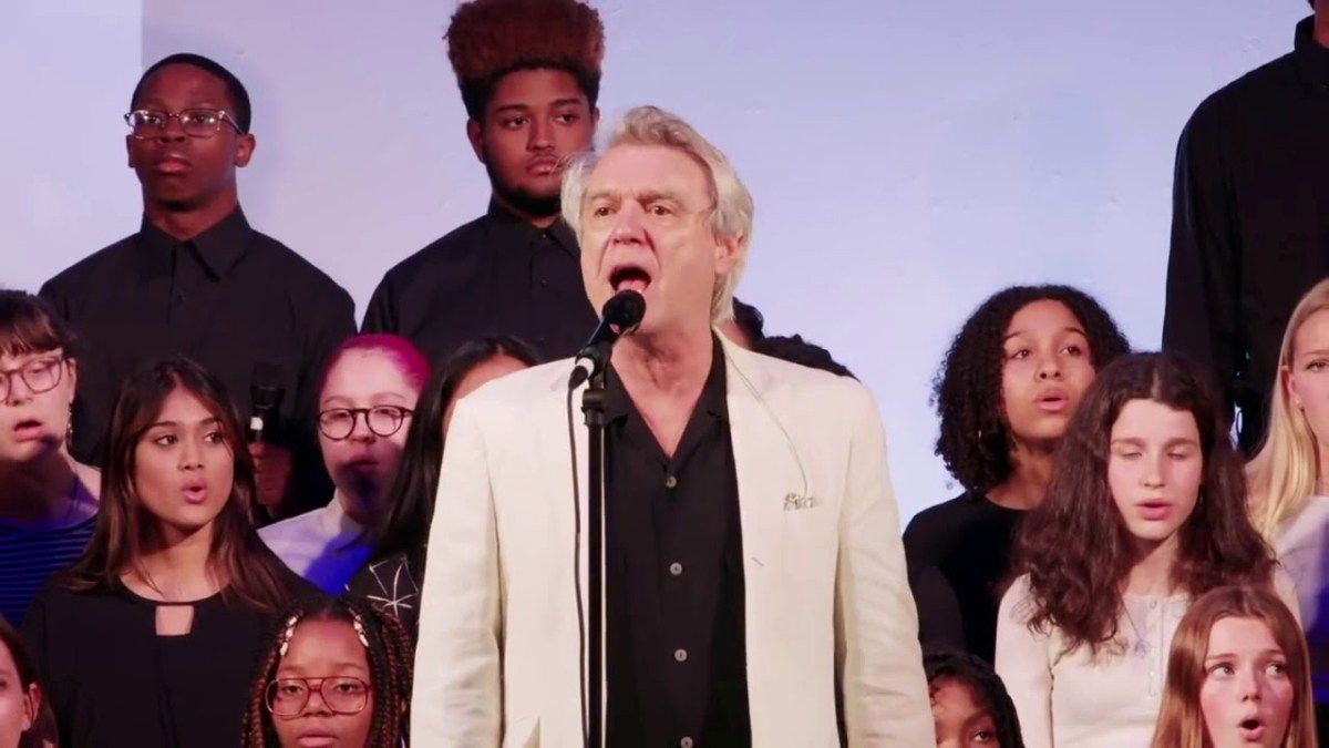 Needed this today: David Byrne performs his countercultural anthem of resistance and resilience with the Brooklyn Youth Chorus, these living rays of tomorrow's optimism brainpickings.org/2020/05/14/one…