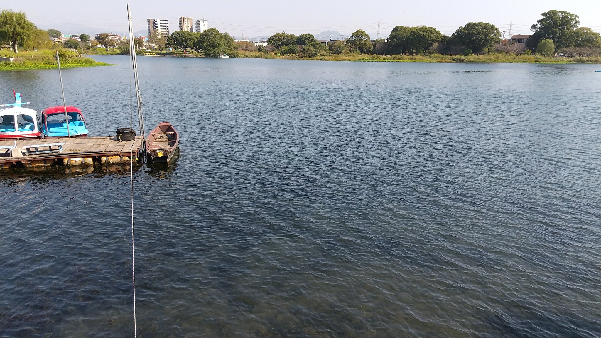 F Skale Channel 熊本 On Twitter 今日は 江津湖で休憩しました 宮本ボートさんは 休みのようです ああ 週末が待ち遠しいですね