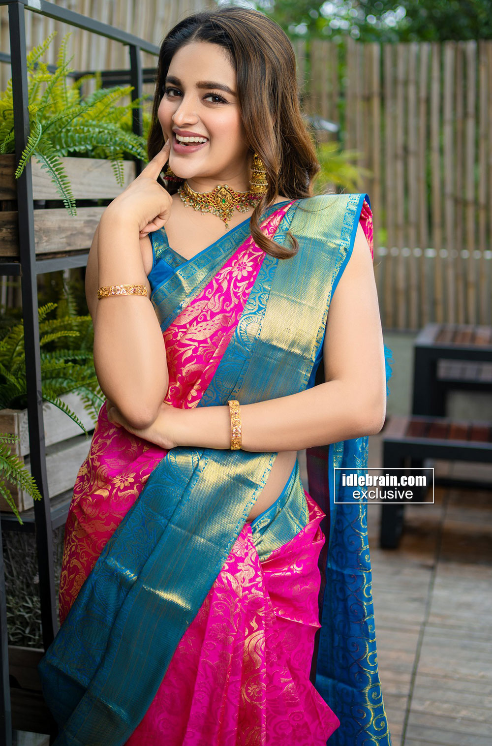 EkM-18OVgAAjcx7?format=jpg&name=large