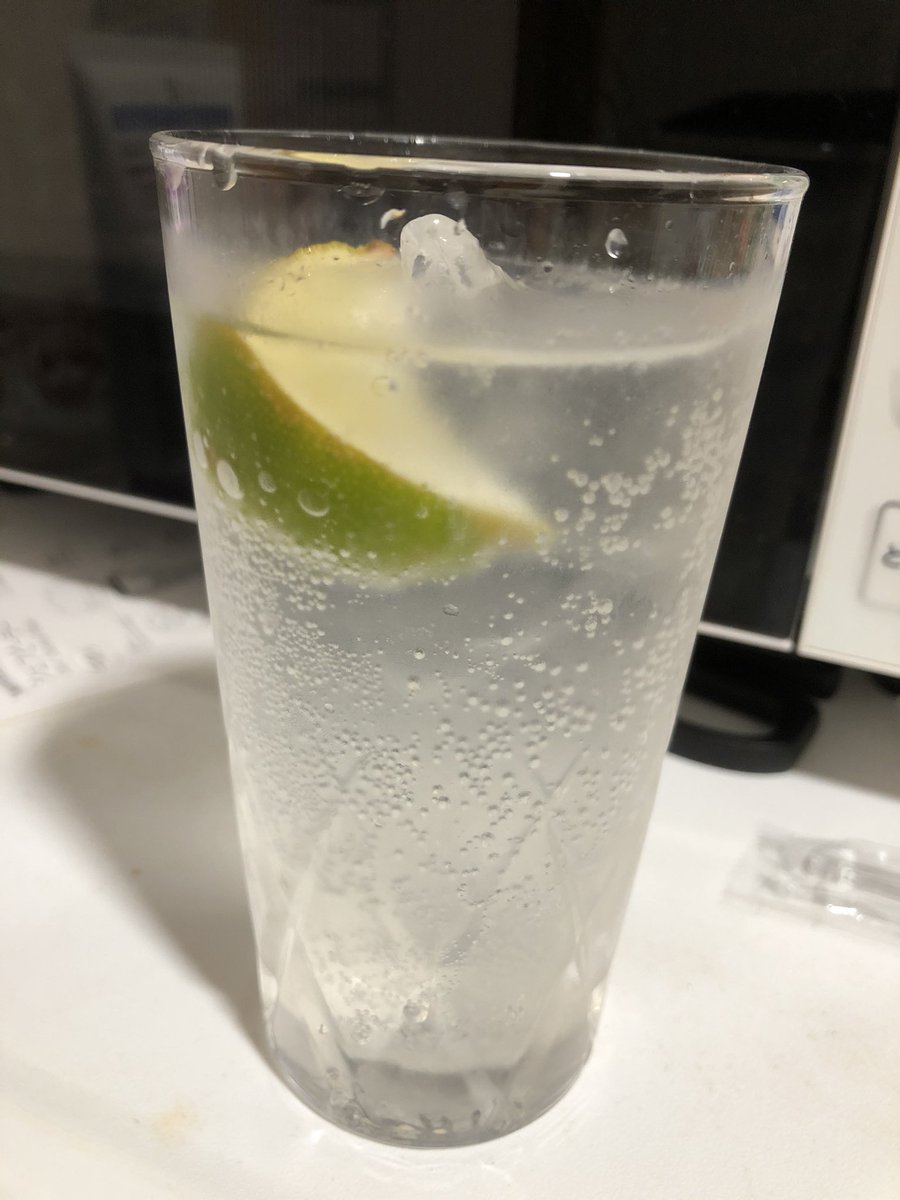 しぐれ 今日はジンリッキーで お酒 カクテル ジン ジンリッキー