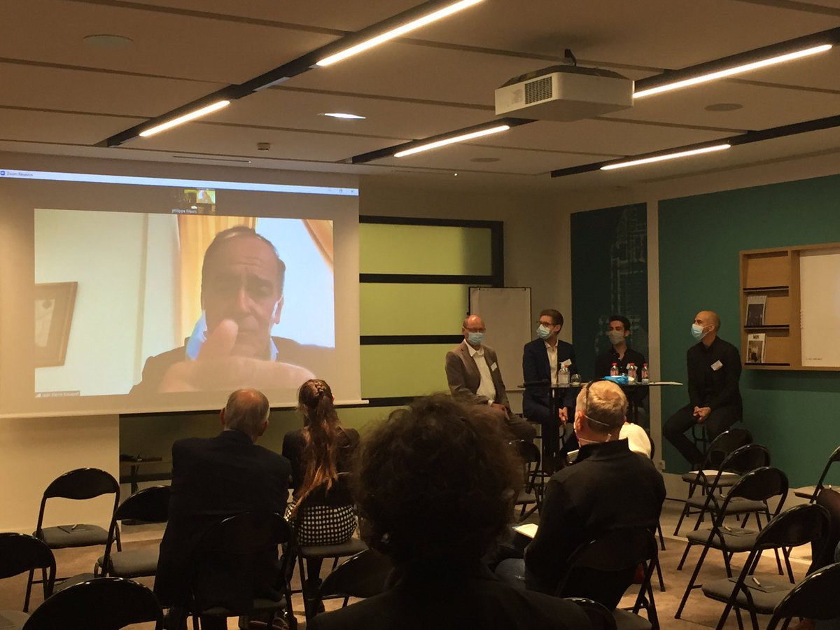 Le #territoire un laboratoire pour réduire son empreinte environnementale ? Dernière table ronde de la matinée avec Jean-Pierre Bouquet - Ville de Vitry-Le-François, <a href="/a_vonkaenel/">von Kaenel Andréas</a> <a href="/Cortexia2/">Cortexia</a>, Théo Garcia @sipperec_idf et Frédéric Devieilhe <a href="/ENGIE_EC/">ENGIE Entreprises & Collectivités</a>. #innovater