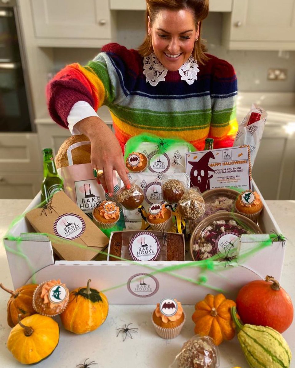 liffeytrust's tweet photo. 🎃 @BakehouseIRL have launched their new #BakehouseHalloweenBox packed with delicious and classic #Halloween foods and treats 🎃

Order yours today via the link below to enjoy it during the whole month of #October
https://t.co/kzeSREX45K

#homedelivery #Supportlocal #irishproduce https://t.co/ODINB4SxXX
