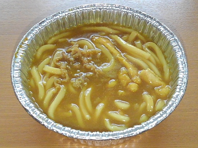 スラム 昼食はファミリーマートで買ったカレーうどんを食べました アルミ鍋の冷凍食品でもあり コンロで温めるタイプです 麺もスープも具材も良いですね スラム 昼食はファミリーマートで買ったカレーうどんを食べました アルミ鍋の冷凍食品でもあり コンロで温めるタイプです 麺もスープも具材も良いですね