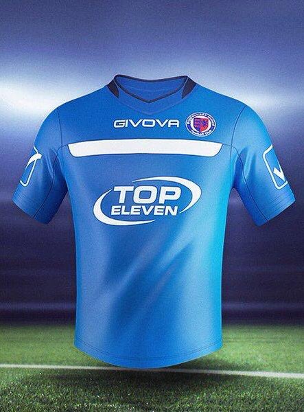 LaMediaInglesa's tweet photo. 🚨ALERTA SORTEO🚨

Sorteamos una camiseta (en rojo o azul) del Biggleswade Utd, equipo dirigido por uno de nuestros habituales colaboradores, @crcolas. Para participar, solamente tienes que dar RT a este tweet y suscribirte al podcast de @LaMediaInglesa en tu plataforma favorita. https://t.co/HOGGhklVd3