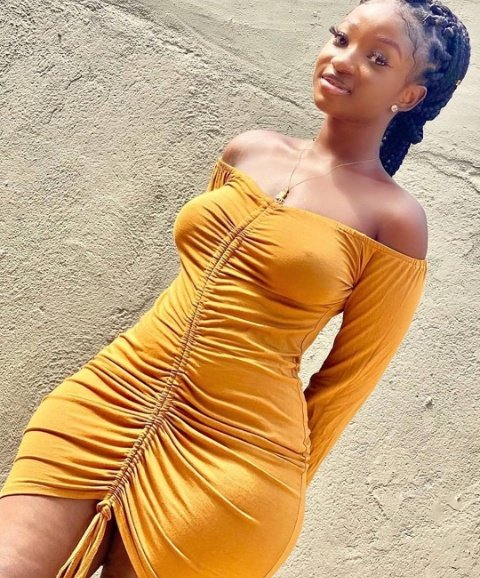 Thread..........no bra